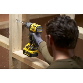 Stanley SFMCK211MDT FatMax V20 Akumulatorowy zestaw kombinowany (18V/1x2,0Ah/1x4,0Ah)