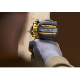Stanley SFMCK211MDT FatMax V20 Akumulatorowy zestaw kombinowany (18V/1x2,0Ah/1x4,0Ah)