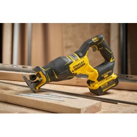 Stanley SFMCS311M1T FatMax V20 Akumulatorowa piła szablowa (18V/1x4,0Ah), walizka