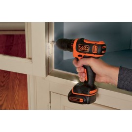 Black & Decker BDCDD12KB Akumulatorowa wiertarko-wkretarka 10,8V/1,5Ah Li-Ion, 26Nm, 2 aku