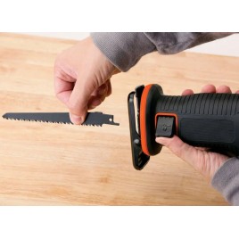 Black&Decker BDCR18 Pilarka szablowa (18V/1x2,0Ah)