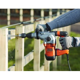 Black & Decker BEHS03K Młotowiertarka SDS-Plus (3,7J/1250W) walizka