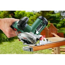 BOSCH UniversalCirc 12 Akumulatorowa pilarka tarczowa ręczna 06033C7002