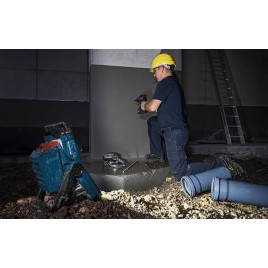 BOSCH GLI 18V-2200 C PROFESSIONAL Reflektor roboczy solo 0601446501