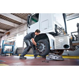 BOSCH GDS 18V-1000 C PROFESSIONAL Akumulatorowy klucz udarowy, bez aku, L-BOXX 06019J8001