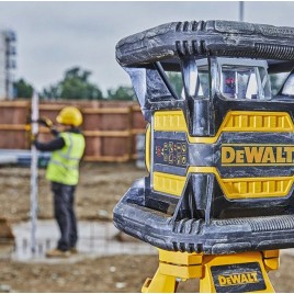 DeWALT DCE080D1GS samopoziomujący laser obrotowy z wiązką zieloną (18V/1x2,0Ah) Tstak