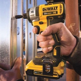 DeWALT DCF887N Aku zakrętarka udarowa 1/4"/ 205Nm XR (18V/bez baterii i ładowarki)