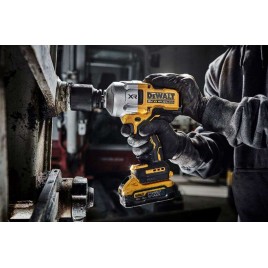 DeWALT DCF961H2G Akumulatorowy klucz udarowy na kwadrat 1/2" (18V/2x5,0Ah PowerStack)