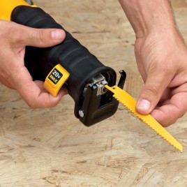 DeWALT DCS380N Akumulatorowa pilarka szablowa XR Li-Ion (18V/bez aku)