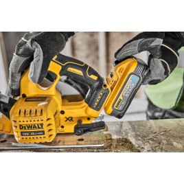 DeWALT DCS570H2T Piła tarczowa XR (64mm/184mm/18V/2x5,0Ah PowerStack) Tstak