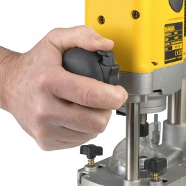 DeWALT DW621 Frezarka górnowrzecionowa 230V (1100W/6-8mm)