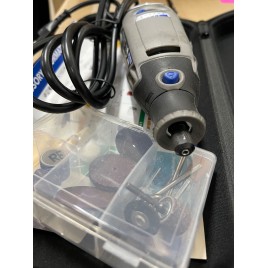 WYPRZEDAŻ DREMEL 3000 (3000-15) Mikroszlifierka +15 akcesoriów F0133000JC PO SERWISIE