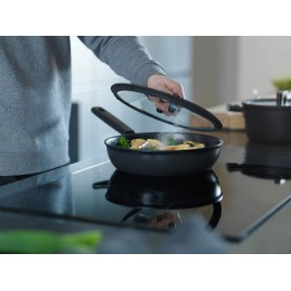 Fiskars Hard Face Patelnia szefa kuchni z pokrywką 24cm 1052230