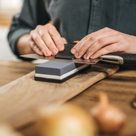 Fiskars Premium Zestaw do ostrzenia - kamień szlifierski 1058937