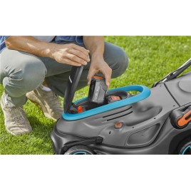 GARDENA PowerMax Akumulatorowa kosiarka 37/36V P4A, bez aku 14638-55