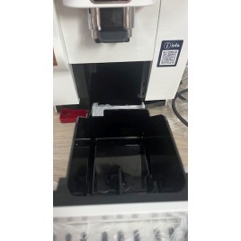 WYPRZEDAŻ DeLonghi Magnifica Start Ekspres ECAM220.61.W PO SERWISIE