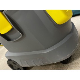 WYPRZEDAŻ Kärcher T 11/1 Classic Odkurzacz suchy 850W 11L 1.527-197.0 PO SERWISIE