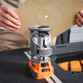 KETER ROC PRO GEAR Stoł warsztatowy składany 88x55,4x11,2 cm 17213476