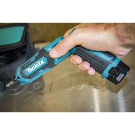 Makita TD022DSE akumulatorowy wkrętak udarowy Li-ion (7,2V/2x1,5Ah)