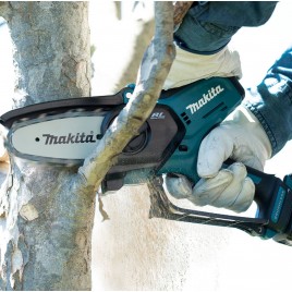 Makita UC100DWA Piła akumulatorowa 100 mm Li-ion CXT (1x2,0Ah/12V)