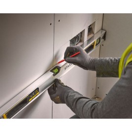 Stanley FMHT43674-1 FatMax Xtreme Poziomica 900mm