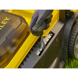 Stanley SCMWP3701M2 FatMax V20 Akumulatorowa kosiarka do trawy (37cm/2x18V/2x4,0Ah)