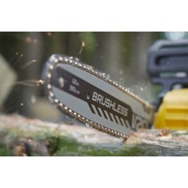 Stanley SFMCCS730M1 FatMax V20 Bezszczotkowa piła łańcuchowa 30cm (18V/1x4,0Ah)