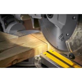 Stanley SM1800-QS FatMax Pilarka ukosowa z podwójnym ślizgiem (254mm/1800W)
