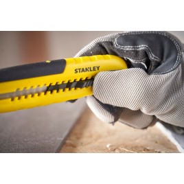 Stanley STHT10489-0 Nóż uniwersalny 18mm ze zintegrowanym systemem łamania ostrza