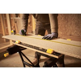 Stanley STST83400-1 FatMax Stół warsztatowy 2w1, 250 kg, 61 x 37 cm
